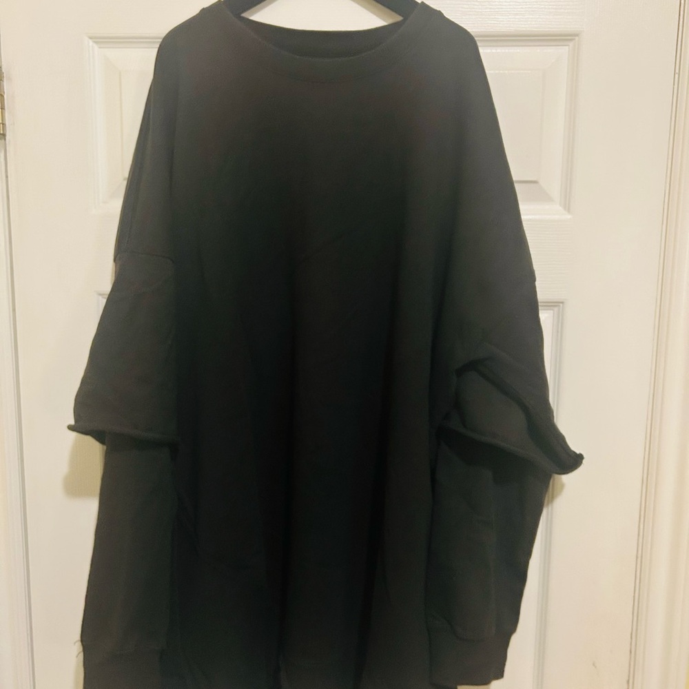 Men's Black Crewneck Sweater